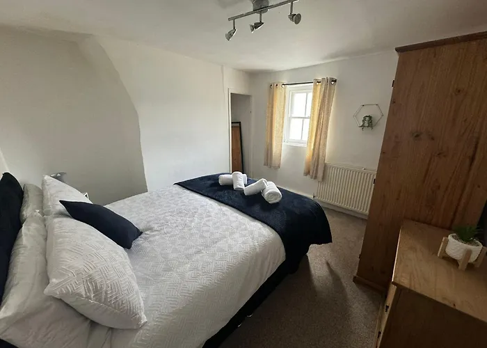 Scotch Terrace - 3 Bed House